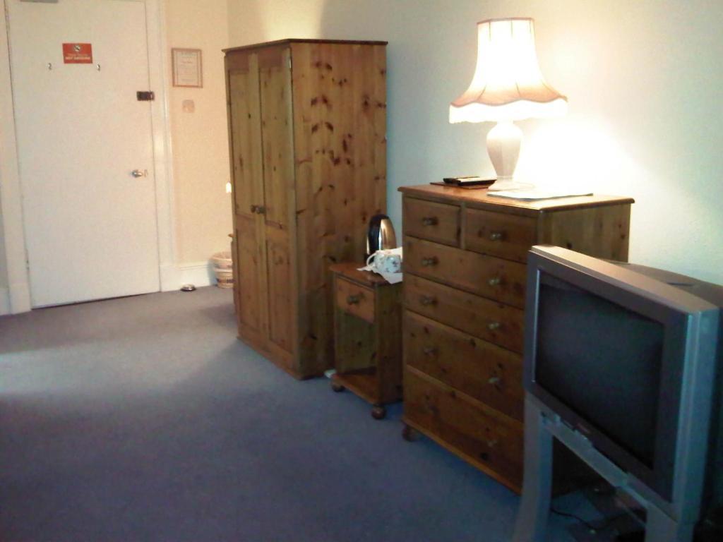 Alcorn 3* Dundee